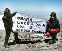 Cinco a los jóvenes argentinos que subieron el Aconcagua