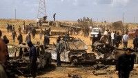 La coalición internacional bombardea la ciudad de Sebha cuya población apoya a Gadafi. Foto AFP