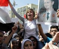 Miles de sirios salen a la calle para expresar su apoyo al Presidente