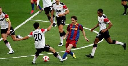 Messi burla a la defensa inglesa y logra una sorprendente jugada que termina en un golazo. Foto Getty Image