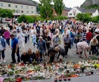 Noruega continua riendo tributo a las victimas del ataque