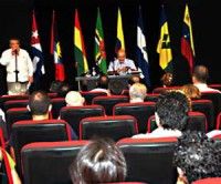 Presentan en Cuba libro de presidente ecuatoriano