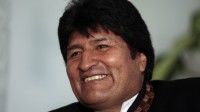 La mejor manera de defender los derechos humanos es defender los derechos de la madre tierra, afirmó el presidente de Bolivia Evo Morales Aima, al ser entrevistado por la periodista Arleen Rodríguez