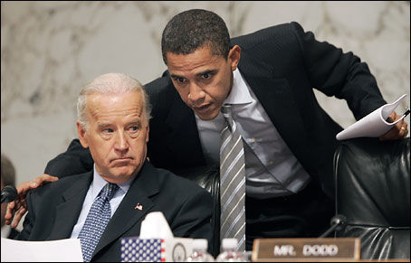 Joseph Biden junto a Barack Obama