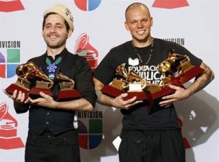 Calle 13 con sus 9 Grammys
