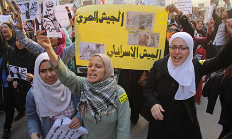 Marcha de mujeres en Egipto contra la represión Marcha de mujeres en Egipto contra la represión