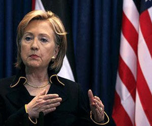 Clinton admite que está en el mismo bando que Al Qaeda 