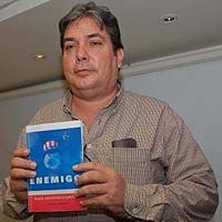 Raúl Capote, autor del libro