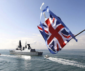 Destructor británico “HMS Dauntless” parte hacia Islas Malvinas