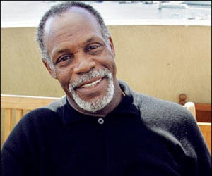 Danny Glover felicita desde EE.UU. a madre de antiterrorista cubano 