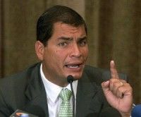 Califica Correa de verdadera vergüenza declaraciones de Obama