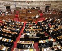 Fragmentación en el Parlamento griego amenaza ajustes que exige la UE