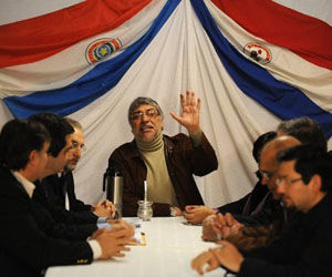 Lugo mantiene gabinete en la sombra y va a las cumbres de UNASUR y MERCOSUR