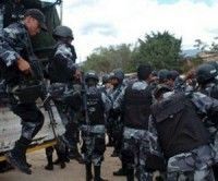 Gobierno de Honduras procesa denuncias contra más de 200 policías