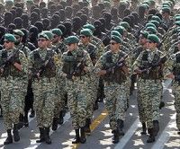 Irán envía efectivos militares a Siria en apoyo a su gobierno