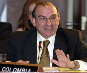 Exvicepresidente Humberto de la Calle negociará la paz con las FARC