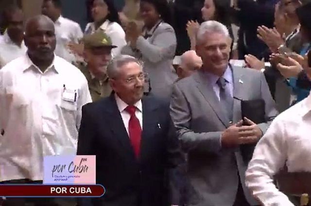 Raúl Castro en la IX Legislatura de la Asamblea Nacional del Poder Popular