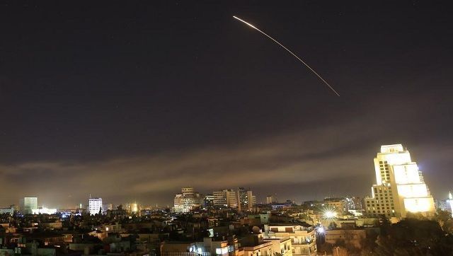 Misiles lanzados a Ghuta Oriental en Siria por supuesto uso de armas químicas