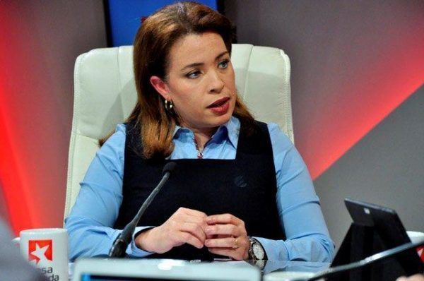 La Vicepresidenta de Estrategia de Negocios y Tecnología de ETECSA, Lic. Tania Velázquez Rodríguez, detalló el avance de entidad.