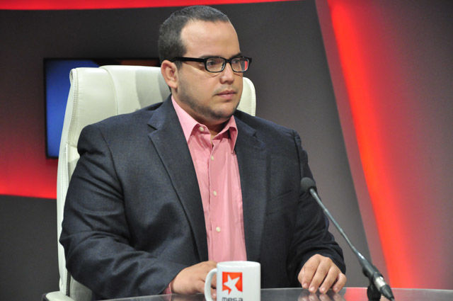 Sergio Alejandro Gómez Gallo, periodista de Cubadebate y también panelista habitual en la Mesa Redonda.
