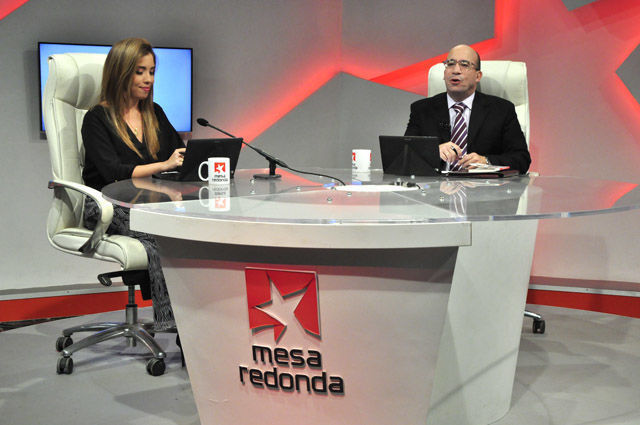 Mesa Redonda: #Cubadebate en la Mesa