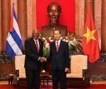El Primer Vicepresidente cubano, Salvador Valdés junto al presidente vietnamita, Tran Dal.