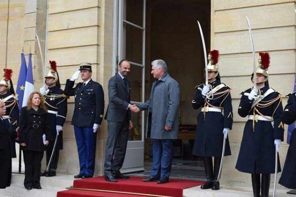 Presidente de Cuba en Francia de visita oficial