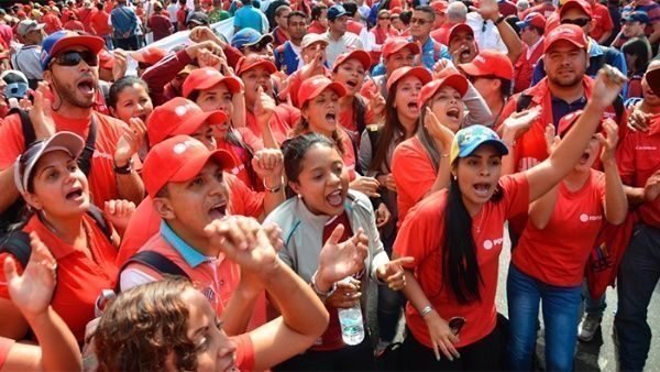  El pueblo venezolano está convocado a demostrar su respaldo a la paz y la soberanía del país. El pueblo venezolano está convocado a demostrar su respaldo a la paz y la soberanía del país. Foto: VTV (referencial)
