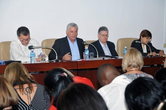 Presidente de Cuba Miguel Díaz-Canel presenta el Plan de la Economía para el 2019