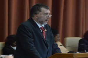 Oscar Luis Hung Pentón, presidente de la comisión de Asuntos Económicos de la ANPP